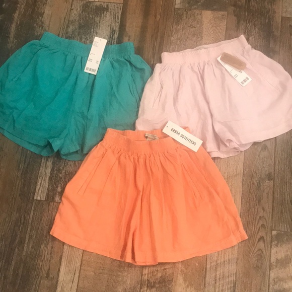 Urban Outfitters Pants - UO Linen runners shorts